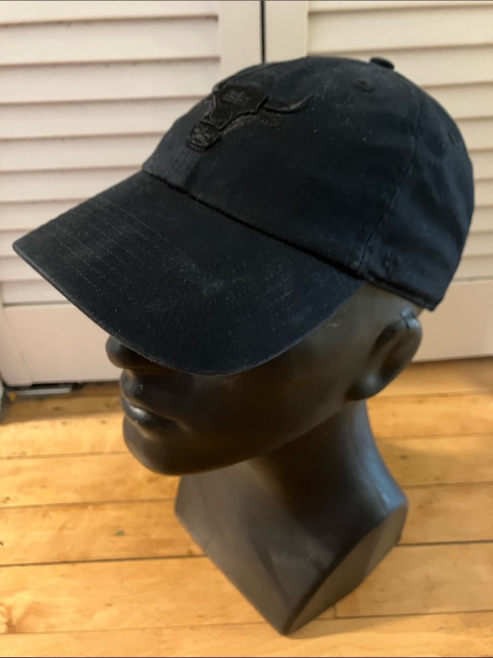 NBA Chicago Bulls All Black Logo Hat 47 Brand